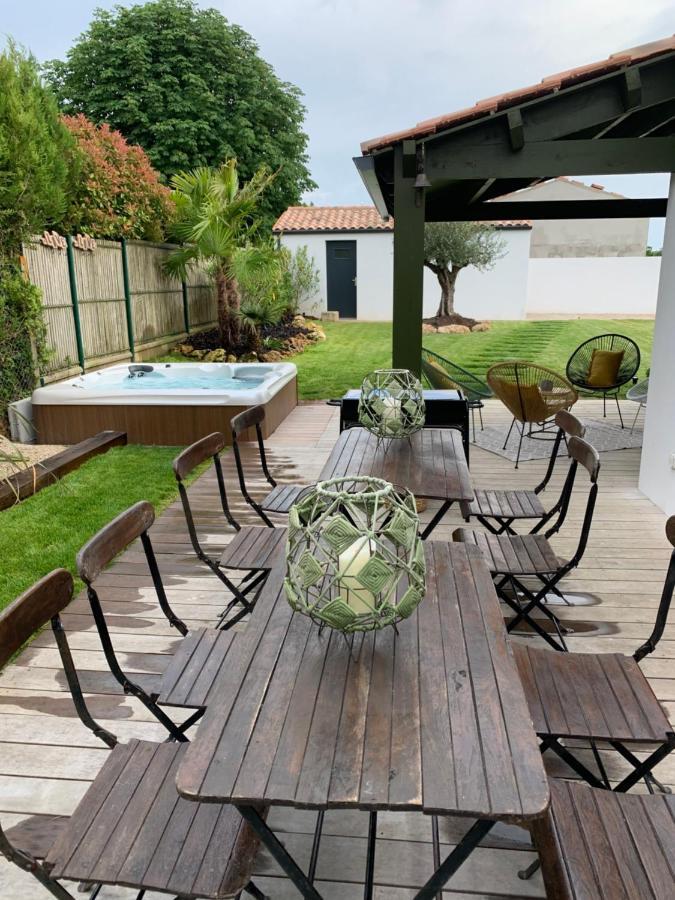 Les Jardins Des Brandes Villa La Rochelle  Buitenkant foto